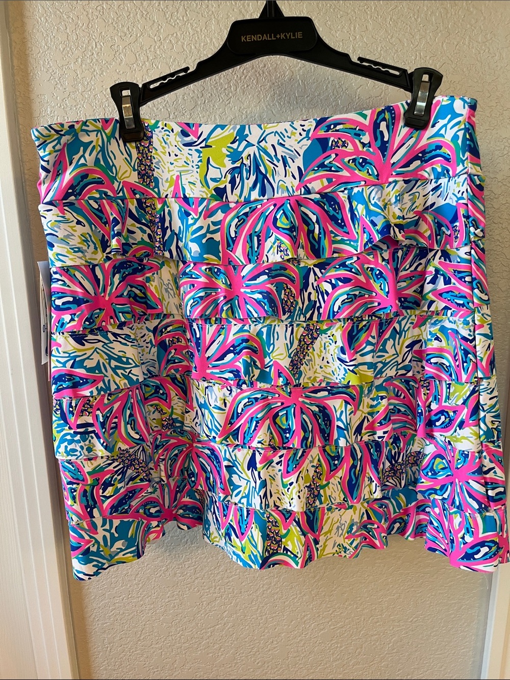 Lulu-B Cha Cha Ruffle Tiered Skort Skirt Medium Colorful Floral UPF50+ NWT - Picture 3 of 8